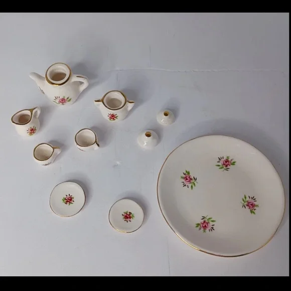 Porcelain Miniture Tea Set with Plate, Teapot, Creamer, Sugar Dish, and 2 Cups - Picture 6 of 6